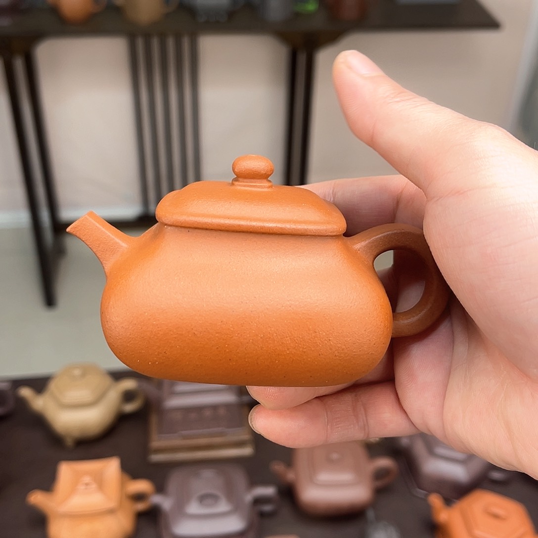 紫砂茶壶慢**达紫砂的故事