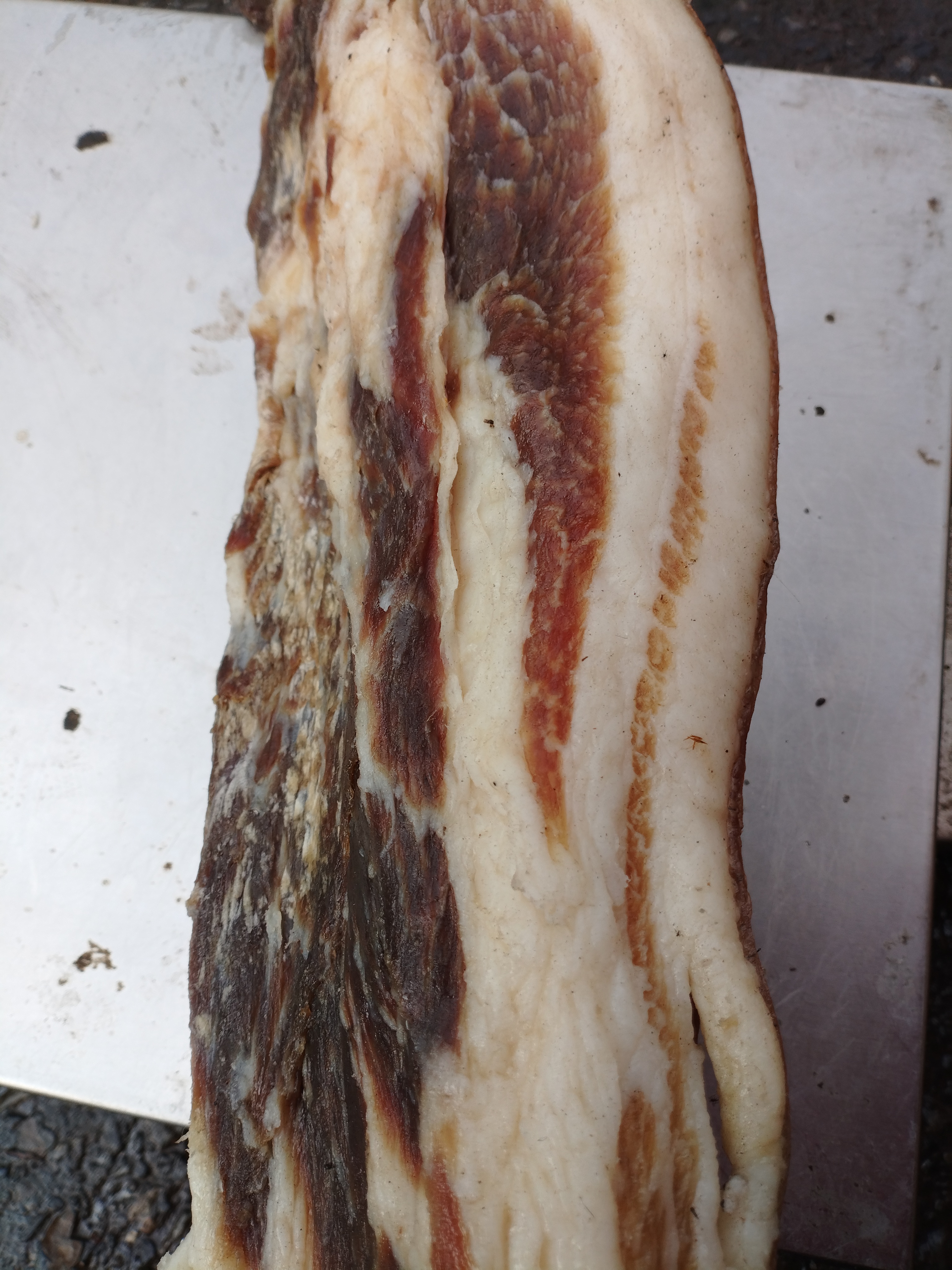 安徽特产手工腌制日晒风干五花肉腊肉传统正宗腊味