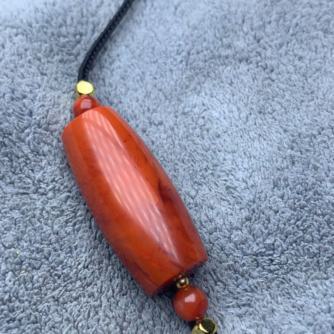 用***9南红玛瑙未镶嵌原矿南红锁骨珠