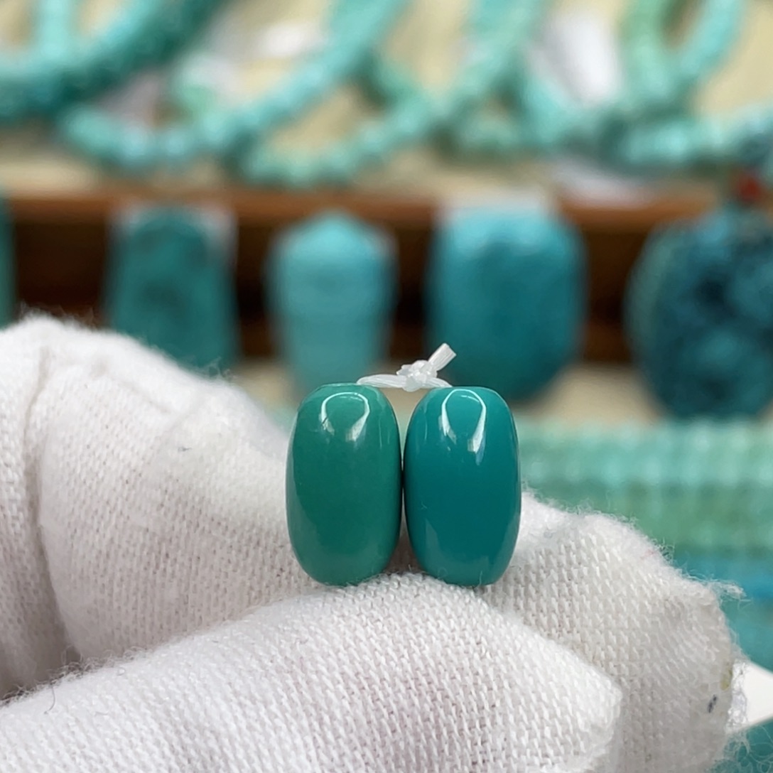 绿松石未镶嵌挂件