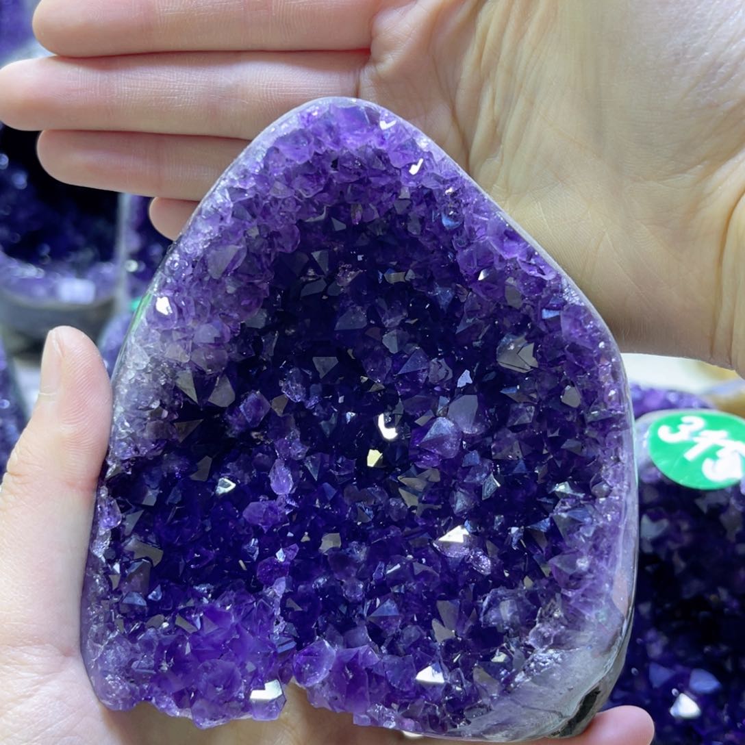 紫晶摆件未镶嵌紫水晶