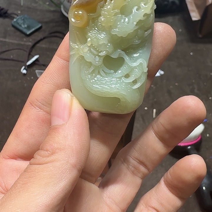 未镶嵌和田玉车挂