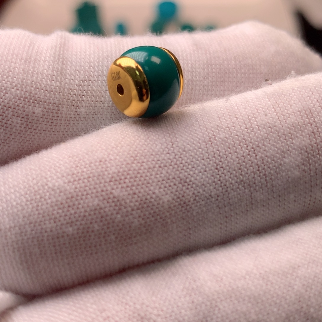 绿松石18K金镶嵌配饰