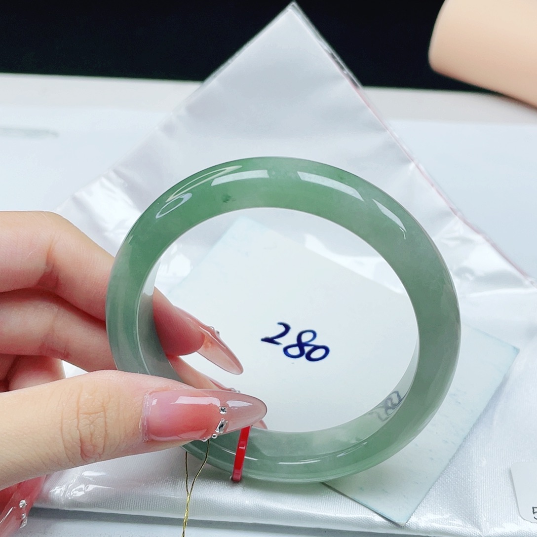 未镶嵌手镯翡翠57