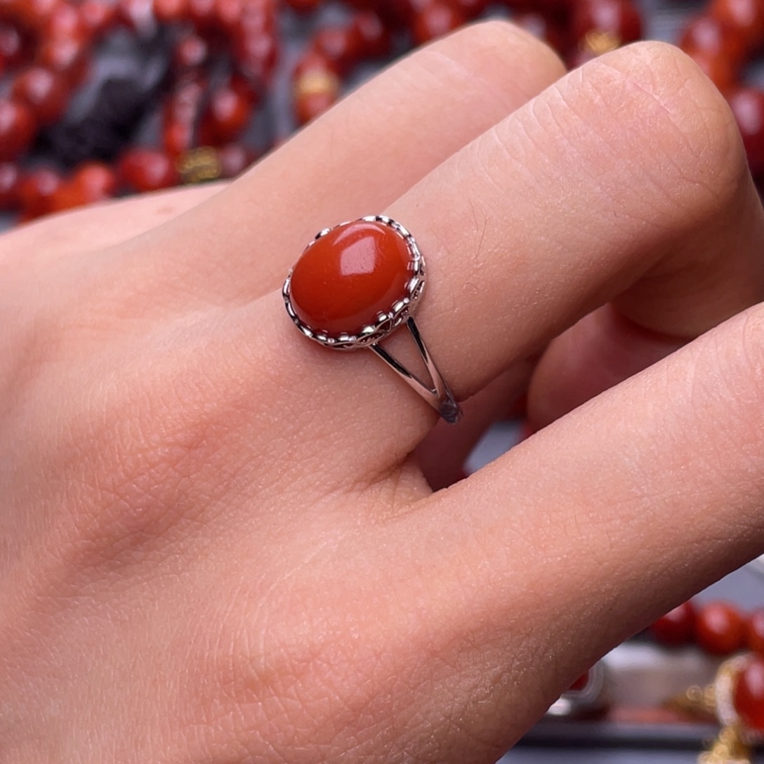 南红玛瑙未镶嵌其他天然原矿高品瓦西柿子油润女戒