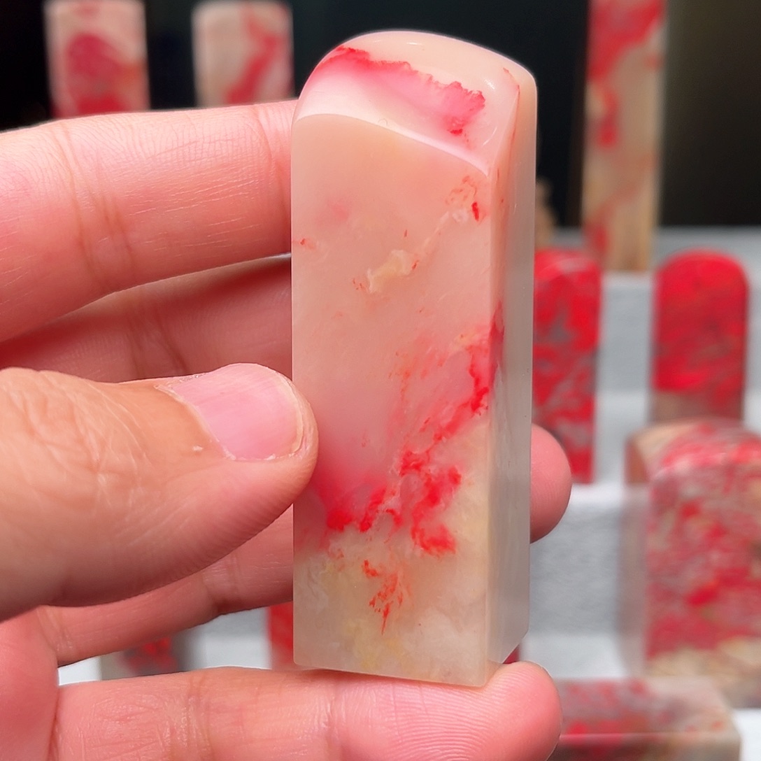 巴林鸡血石巴****?八零鸡血石12345