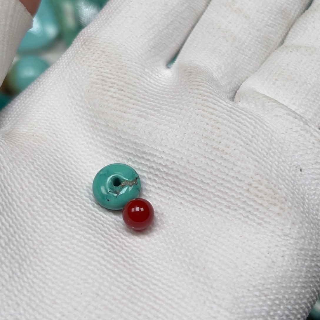 阿***V南红玛瑙未镶嵌珠宝奇石