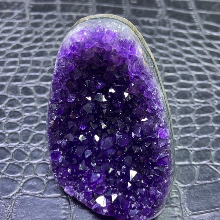 水晶紫晶镇未镶嵌