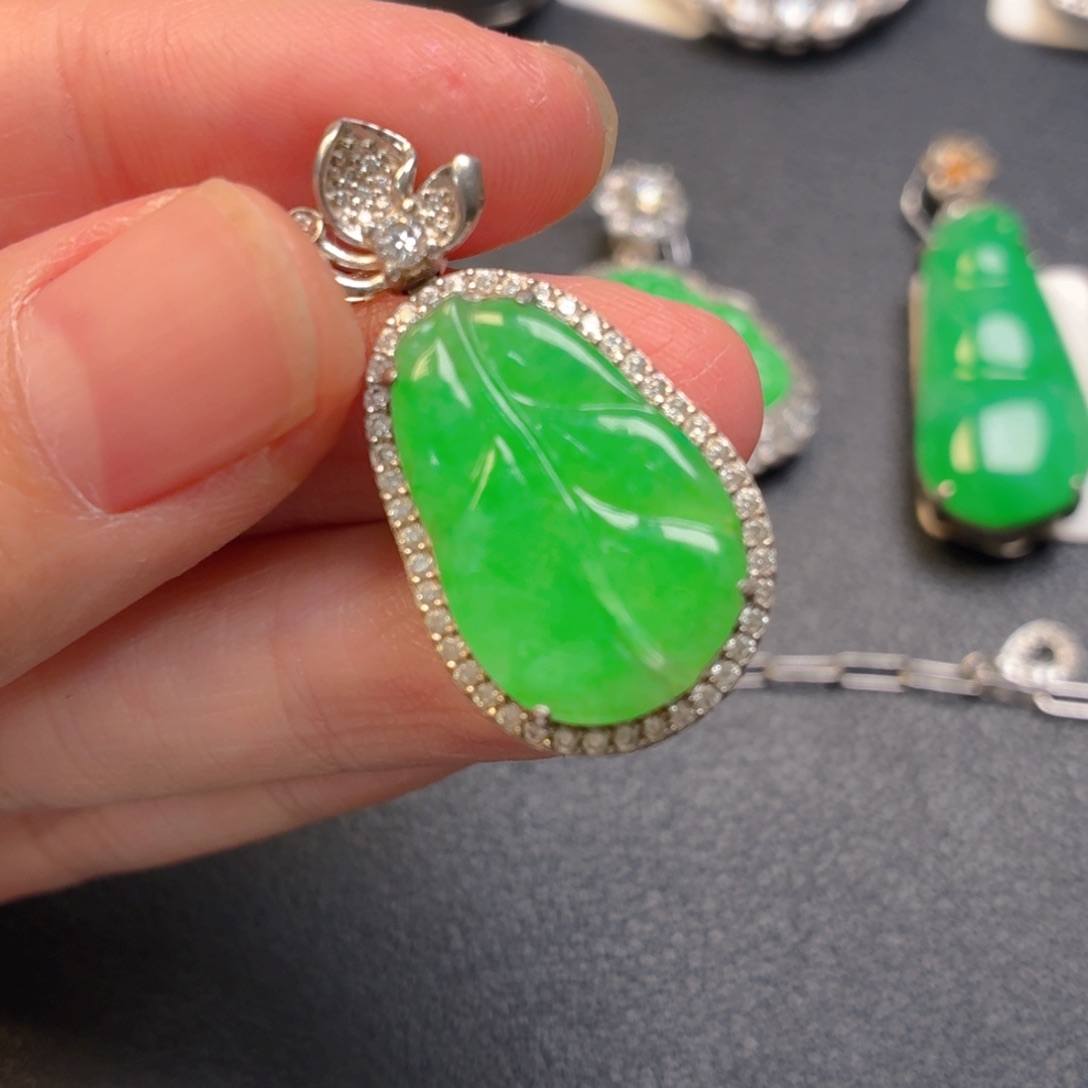 翡翠银S925镶嵌吊坠(不含链)
