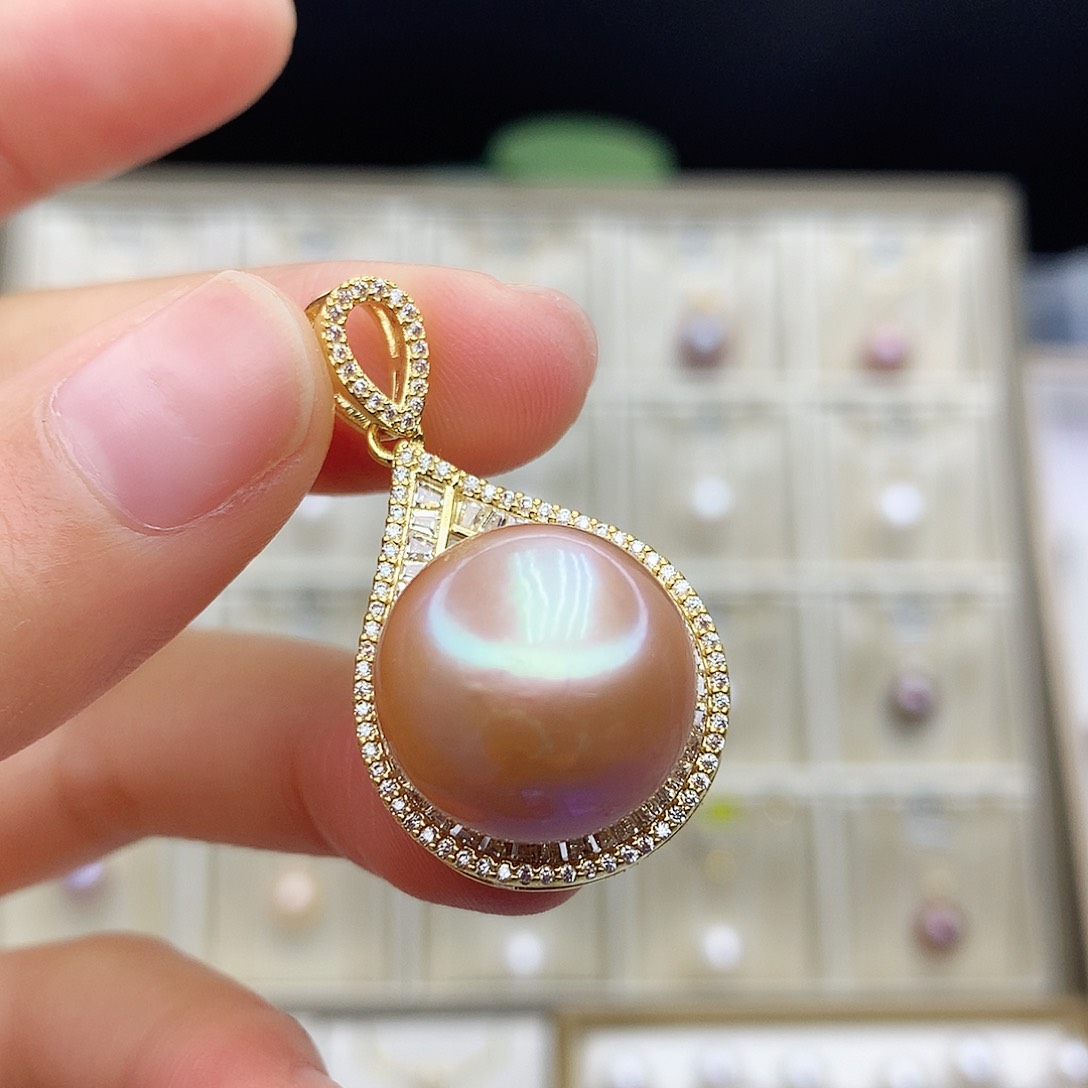 淡水珍珠颈饰合金