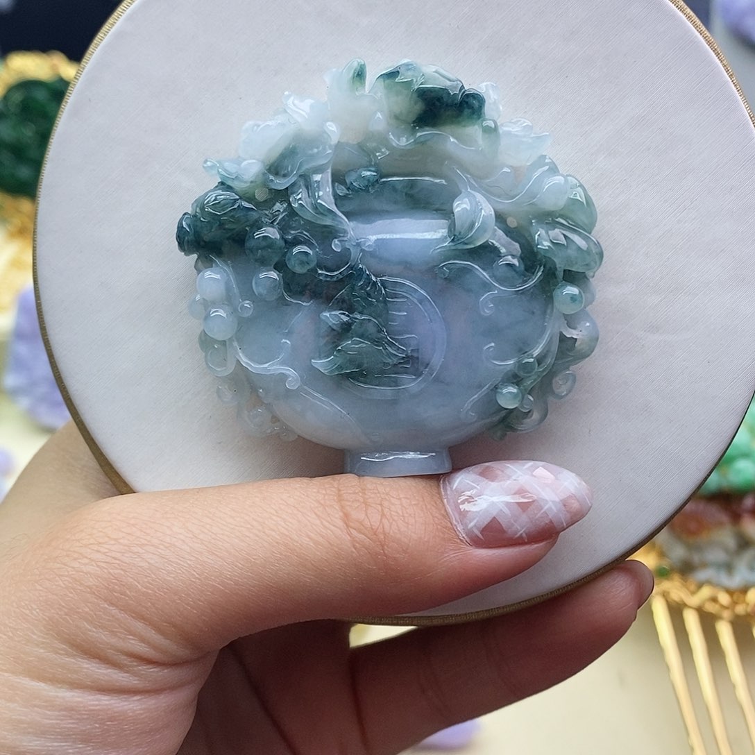 翡翠未镶嵌吊坠(不含链)