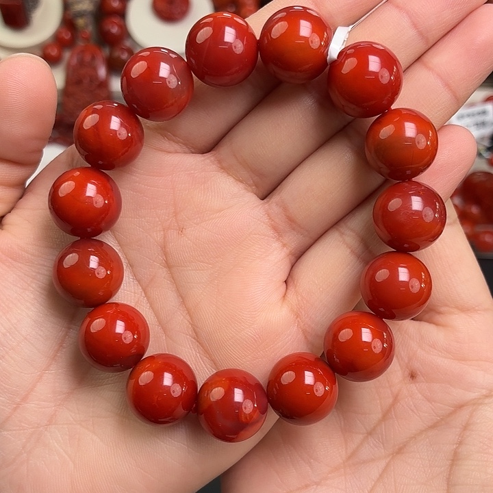 晚****南红玛瑙未镶嵌手链锦红单圈14mm