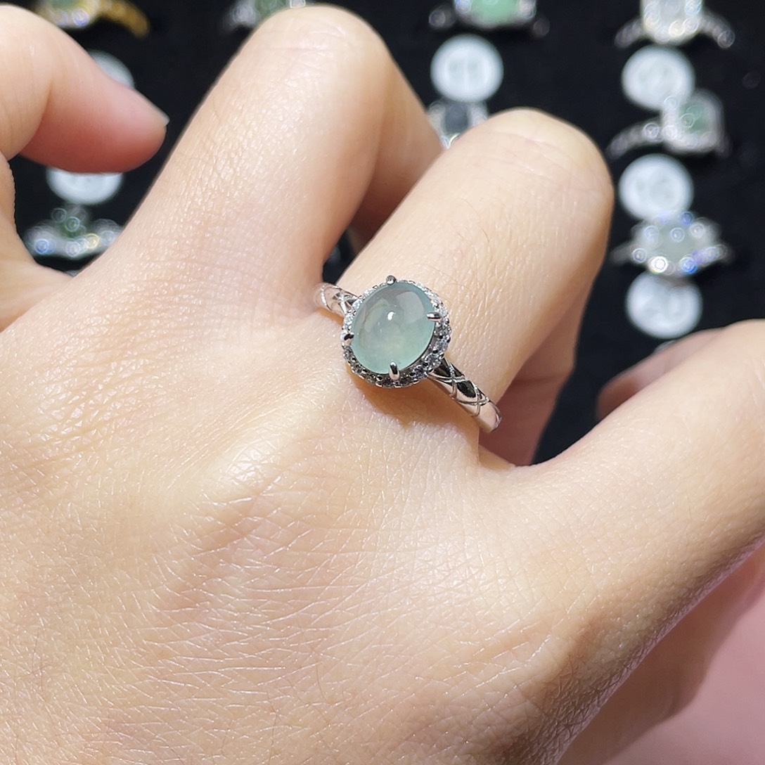 翡翠未镶嵌戒指戒指