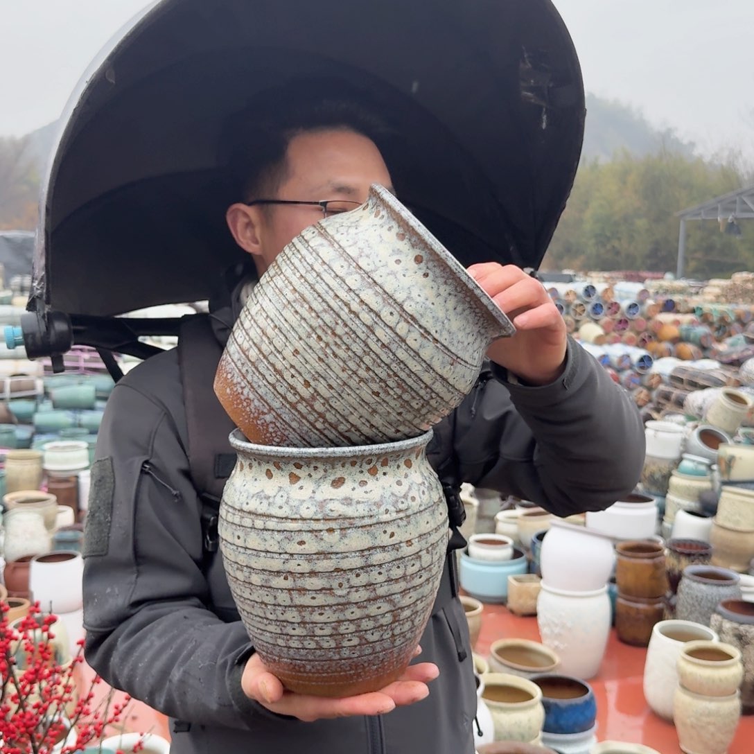 紫砂花盆口17高22（A01两个