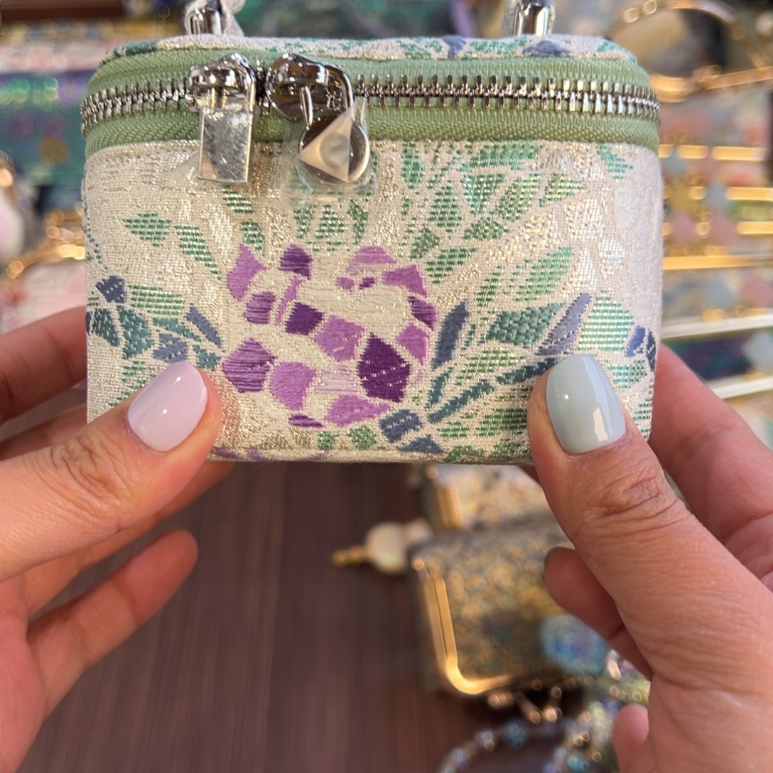 豫***让织绣小胖丁福利不退换