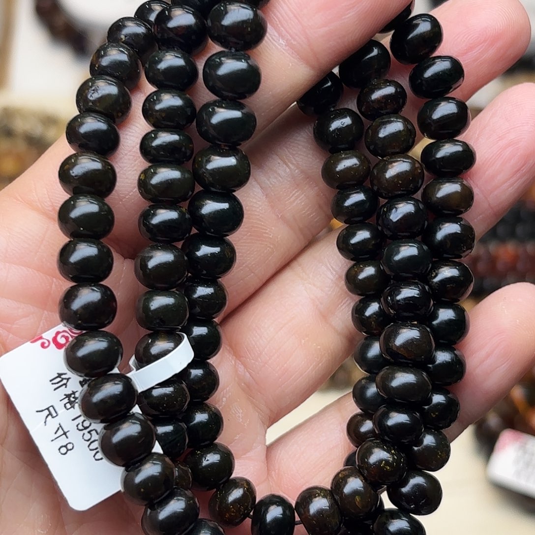 琥珀未镶嵌裸石八91711