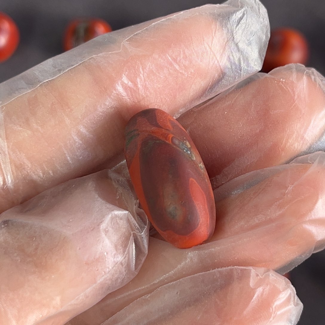 南红玛瑙桶珠未镶嵌