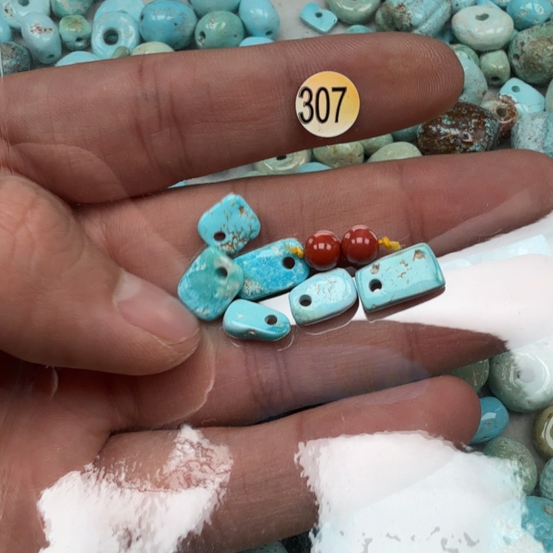 南红玛瑙未镶嵌珠宝奇石