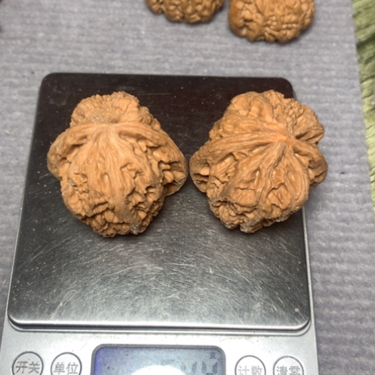 文玩核桃吊坠练手大将军