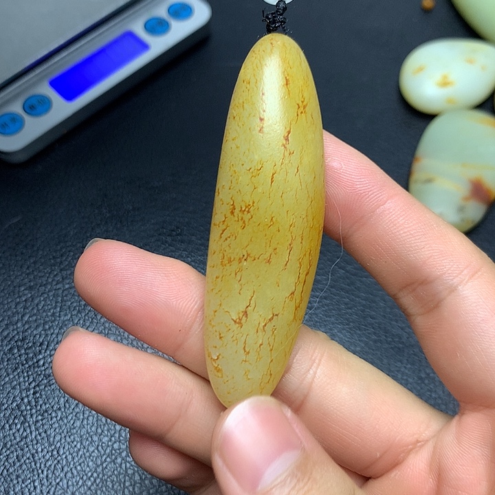 未镶嵌和田玉（糖玉）挂件