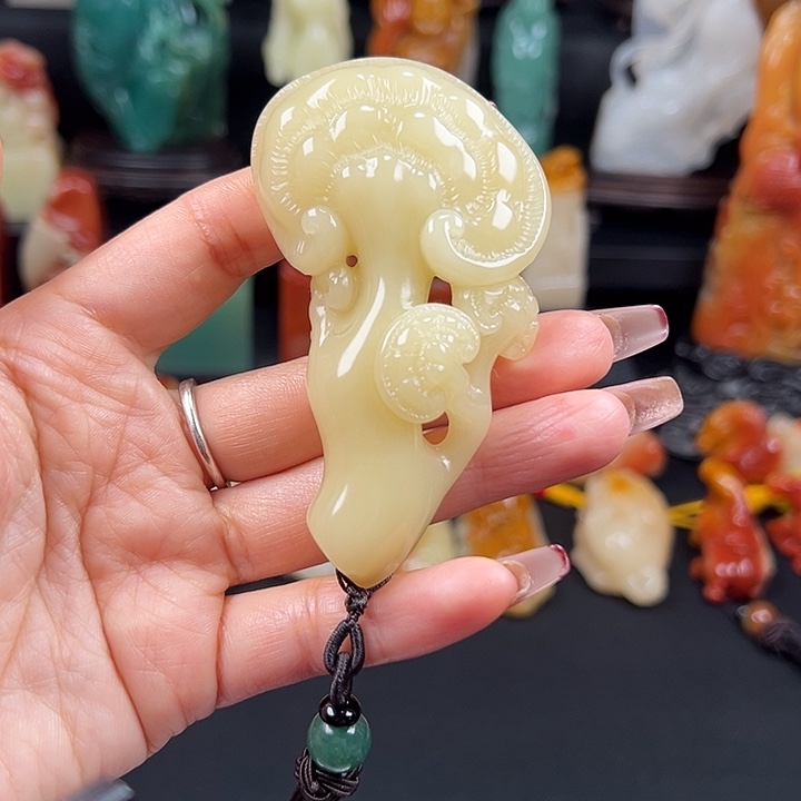 寿山石老性芙蓉石