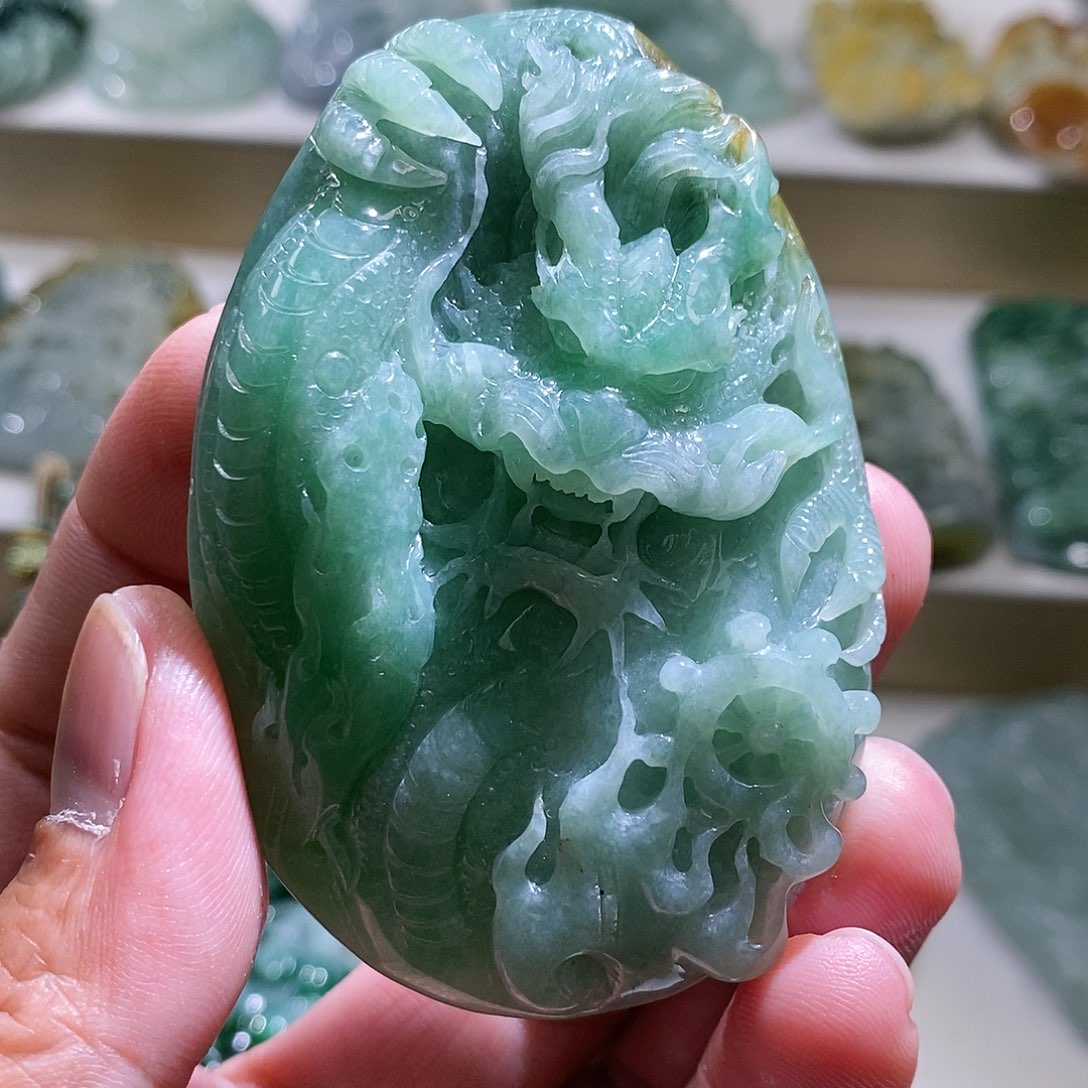 【闪购商品】翡翠颈饰未镶嵌1111111111111