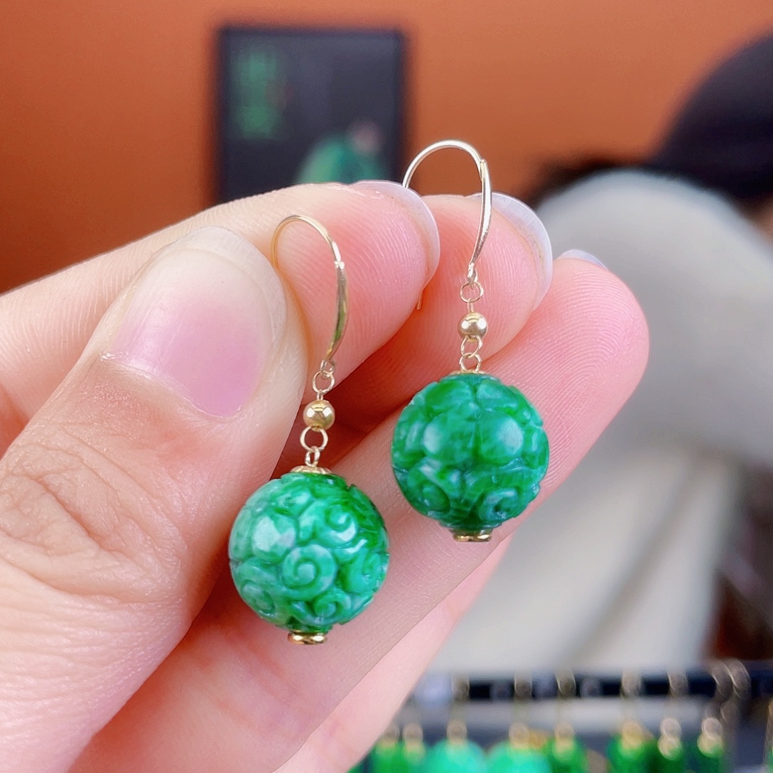 翡翠18K金镶嵌耳饰