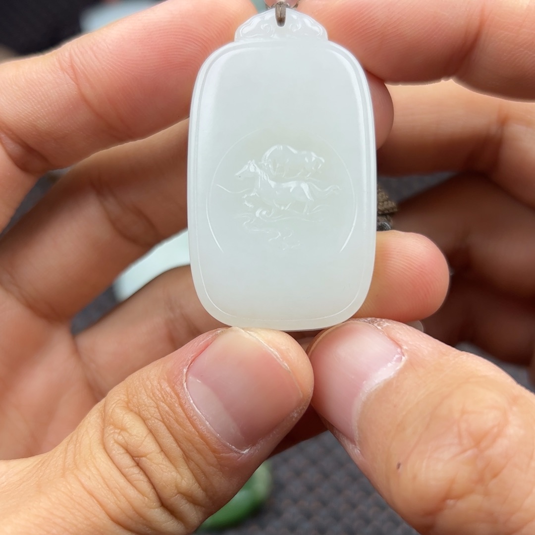 和田玉未镶嵌挂件