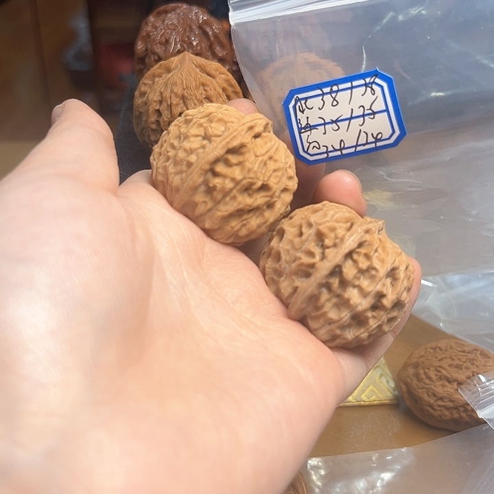 把件文玩核桃非嫁接元宝