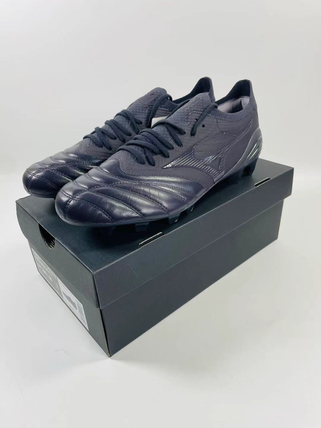 美津浓 莫雷拉 NEO4 β 日产 袋鼠皮MD 足球鞋P1GA255400