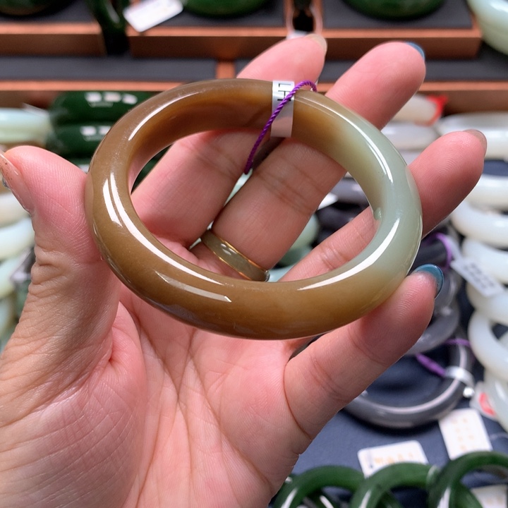 【闪购商品】未镶嵌手镯和田玉31