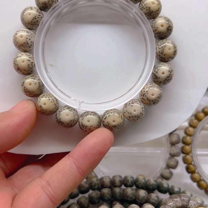 手串星月菩提探***者12正圆