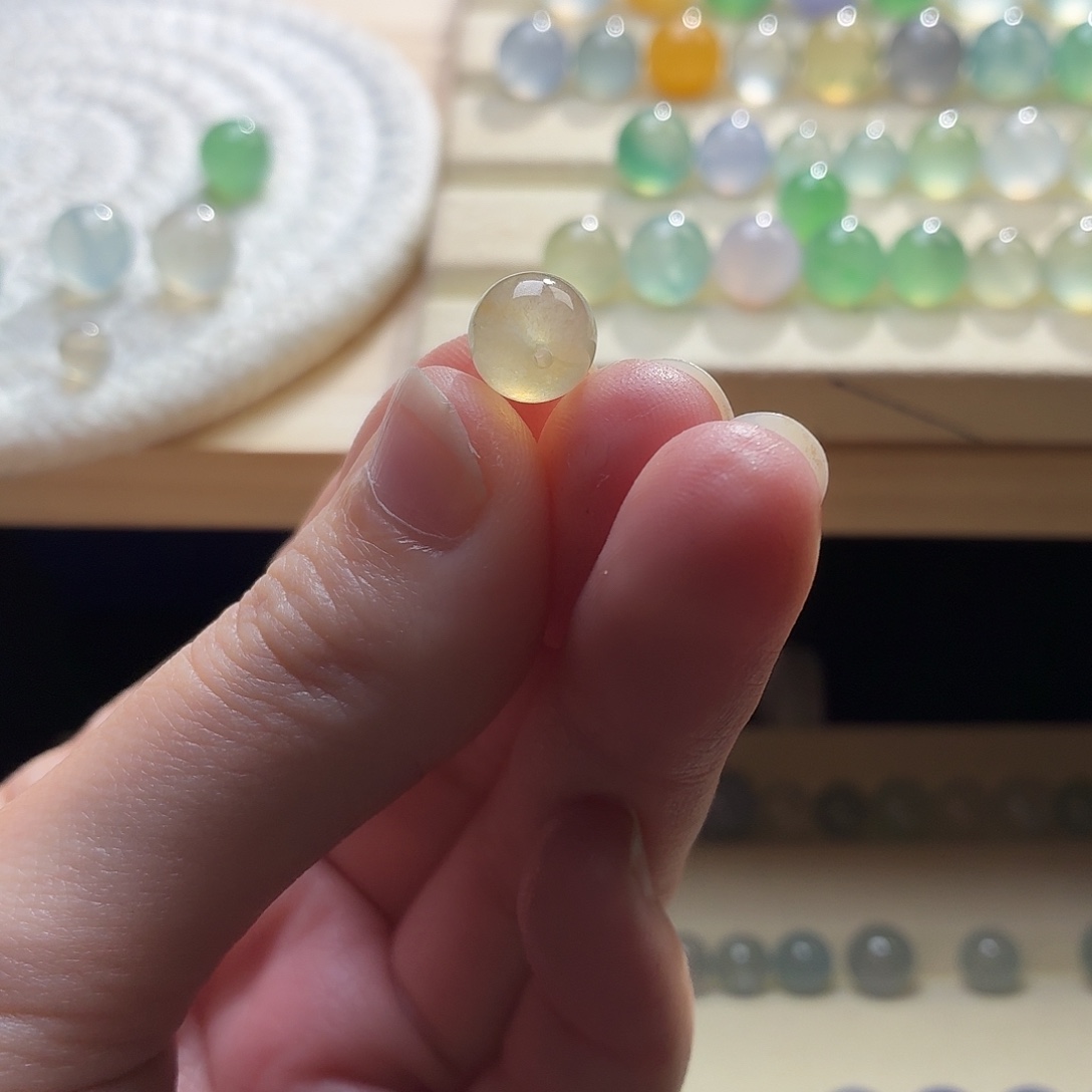 敏***敏翡翠散珠翡翠1269