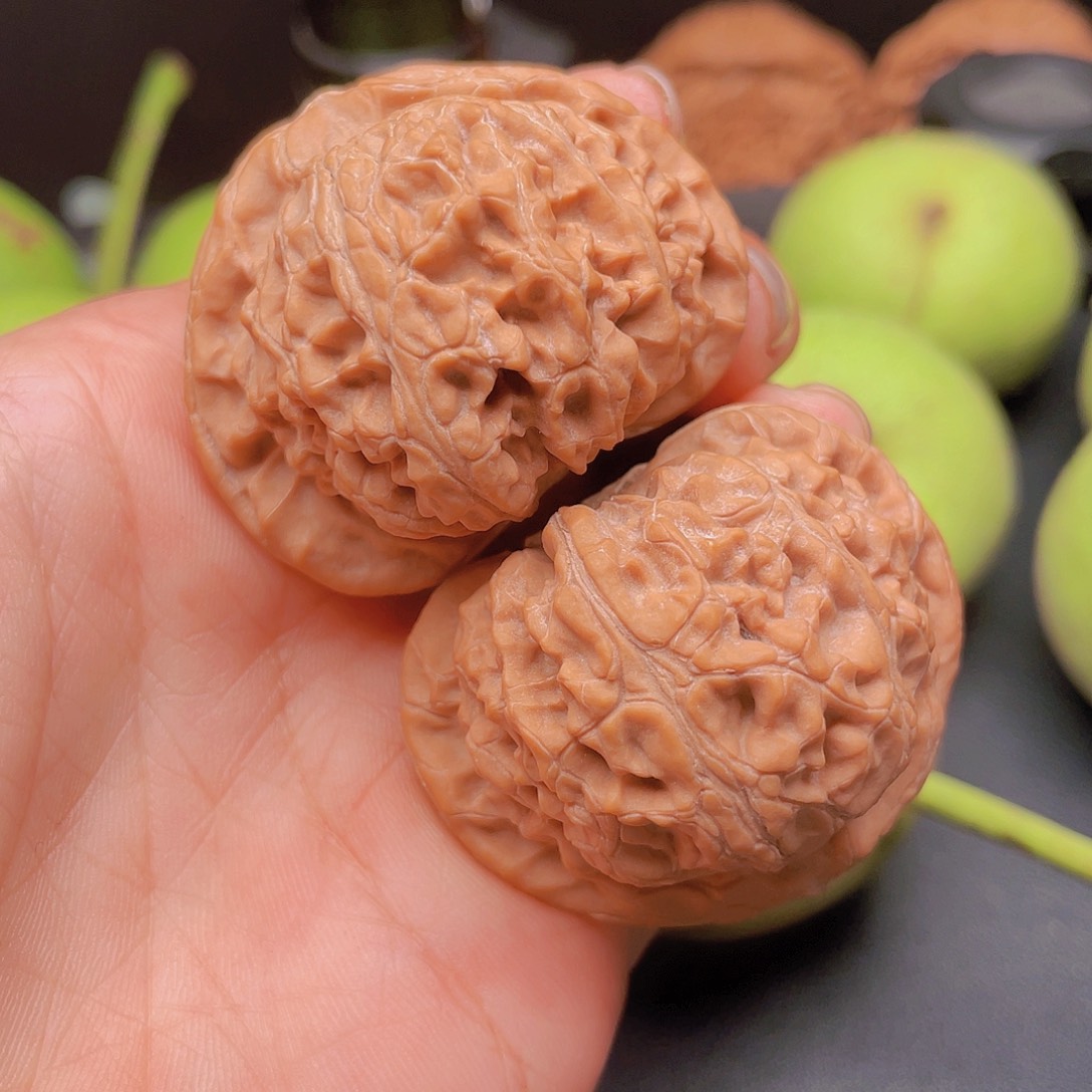 猴头核桃吊坠宫灯