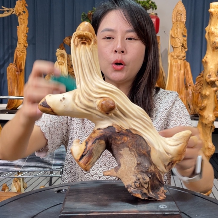 柏木（崖柏）随型摆件