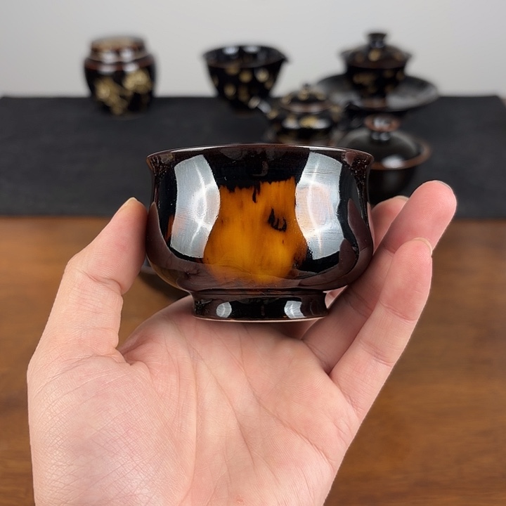 瓷玳瑁釉高炉式杯