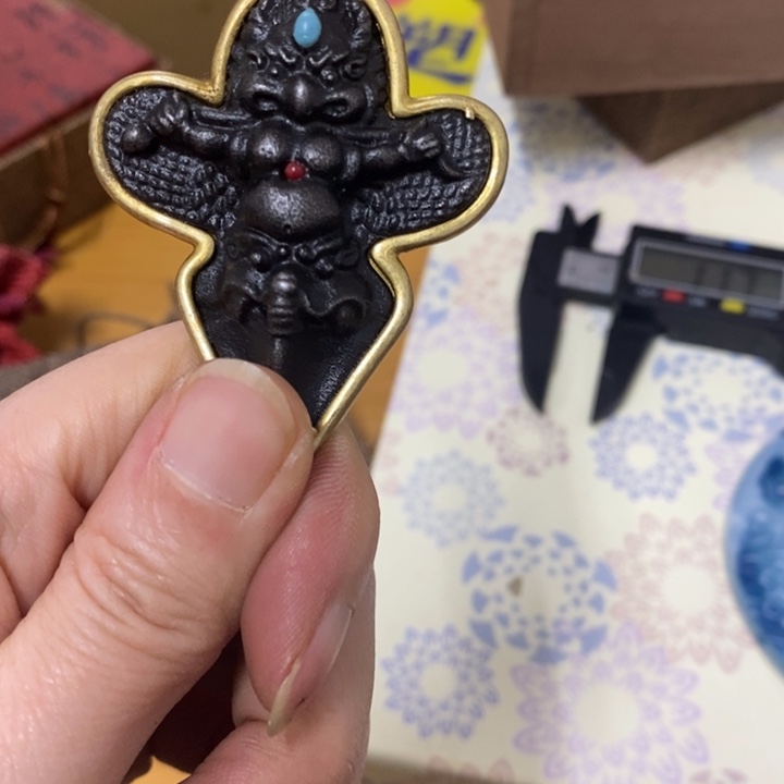 摆件中古工艺品一件