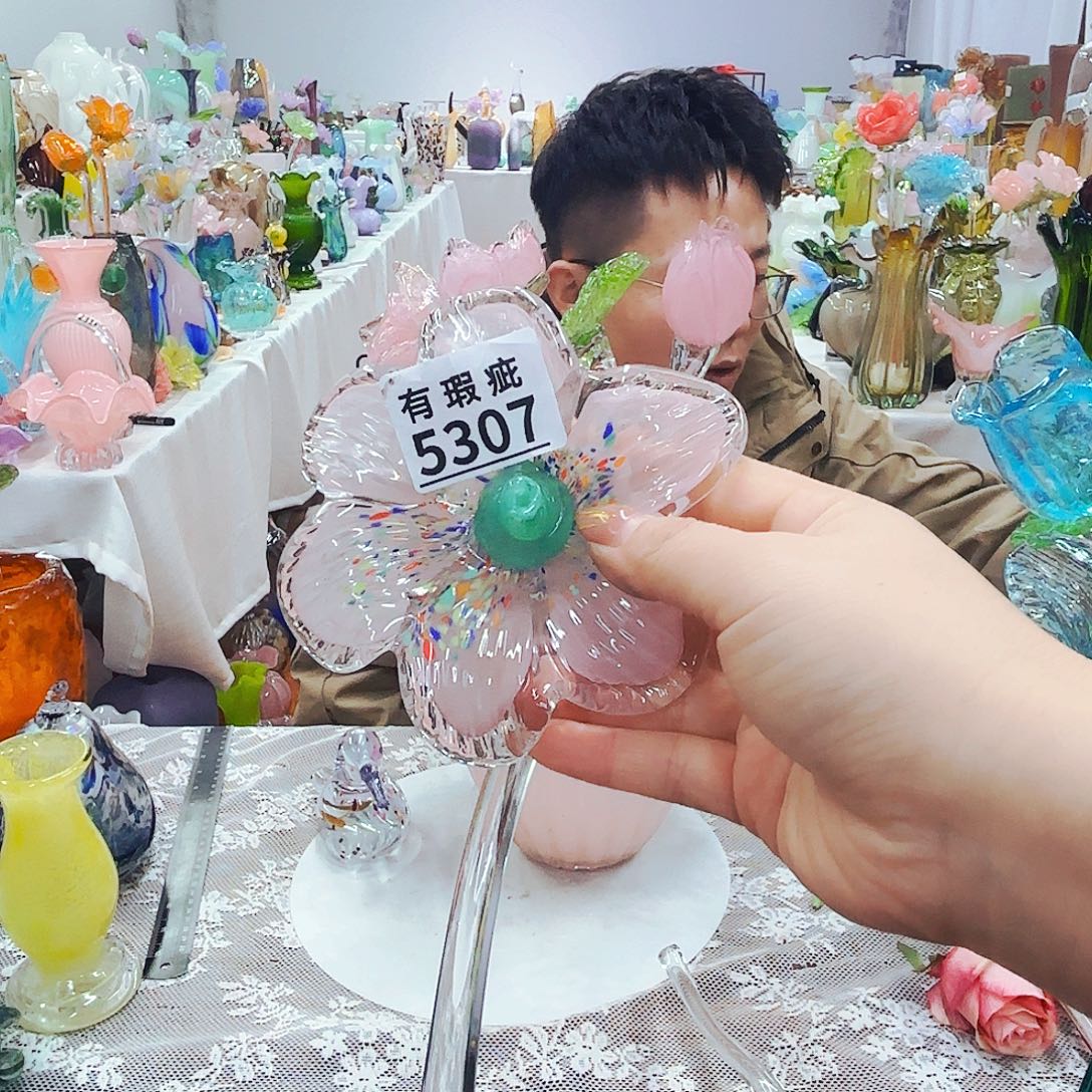 满***姥花福利安妮家花瓶花器摆件