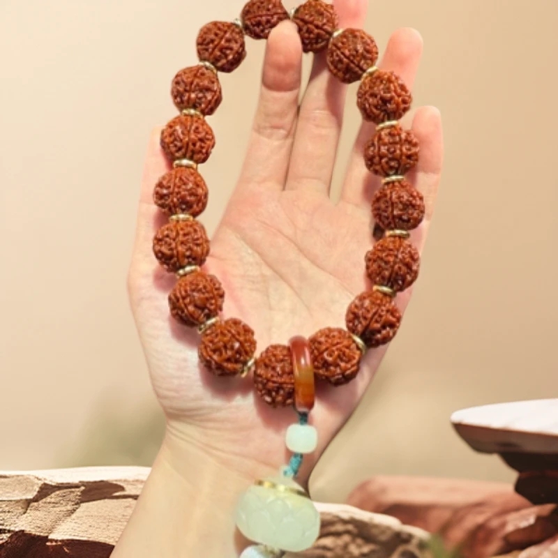 六瓣盘龙纹满蜂窝玉化大金刚手持（莲花款）