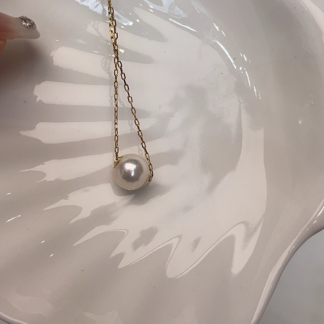 吊坠(赠链)18K金镶嵌海水珍珠