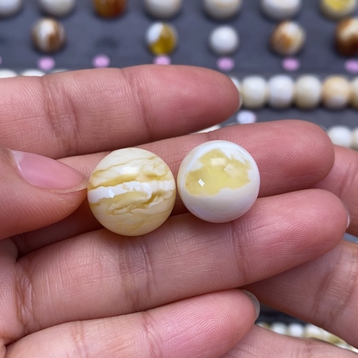 蜜蜡裸石未镶嵌9****酱圆珠