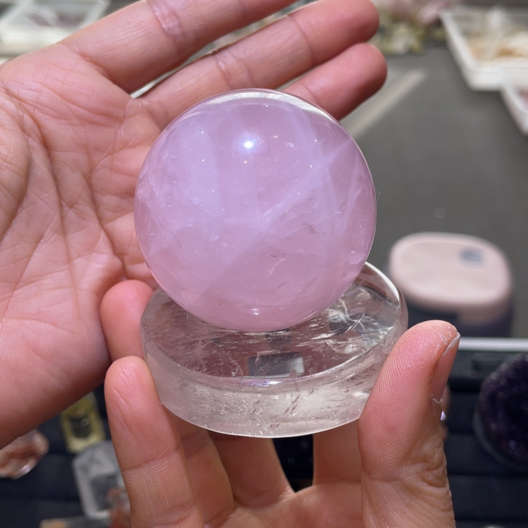 未镶嵌水晶珠宝半成品