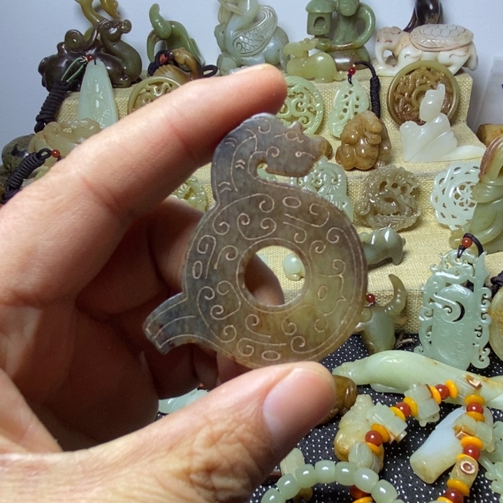 和田玉挂件未镶嵌