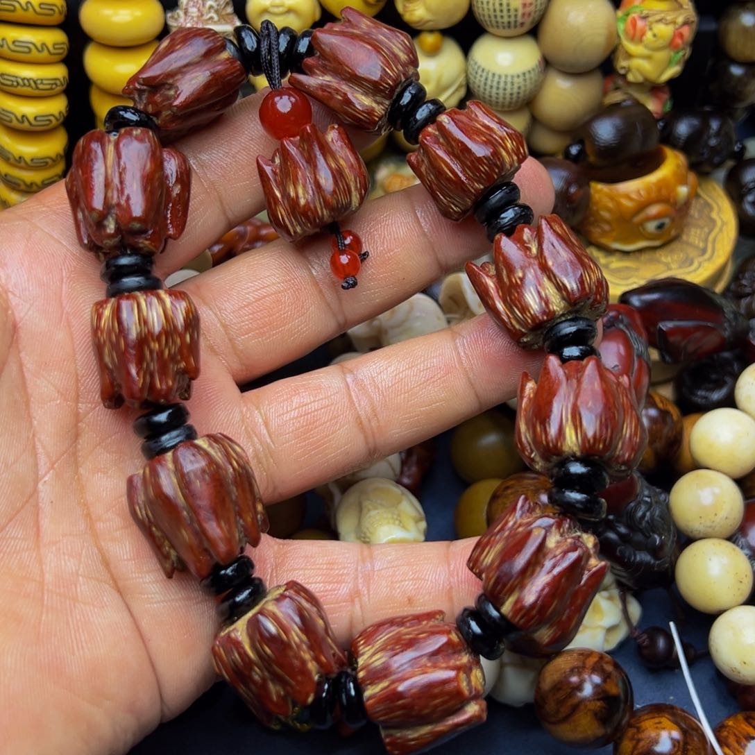 滴血莲花菩提吊坠897699758986678977