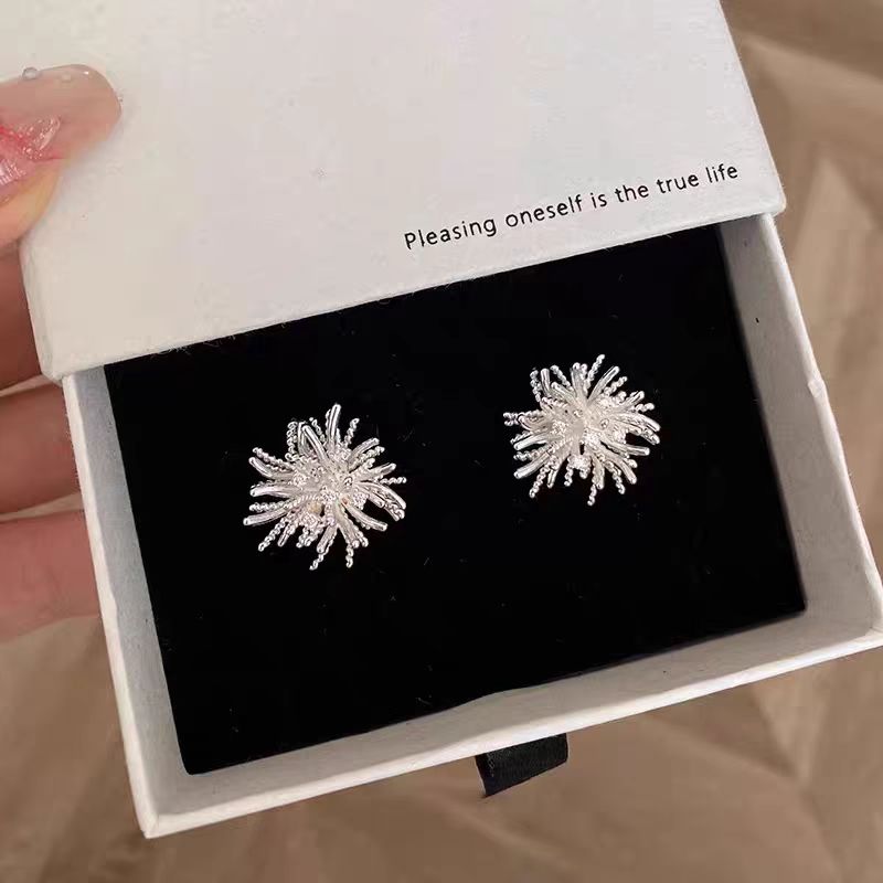 铜合金耳饰 影响力时尚轻奢烟花耳钉精致简约百搭耳饰