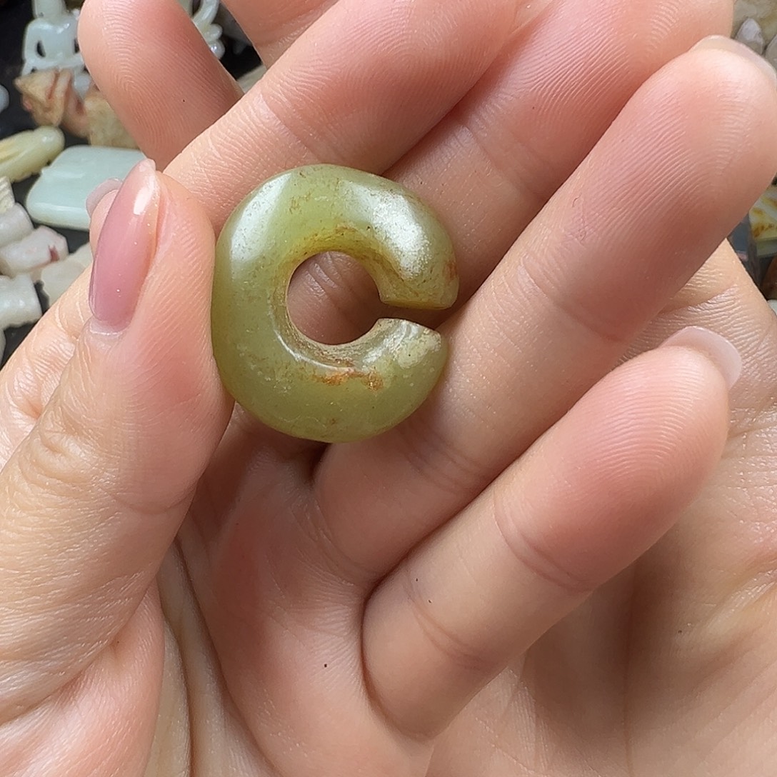 和田玉（糖玉）未镶嵌挂件