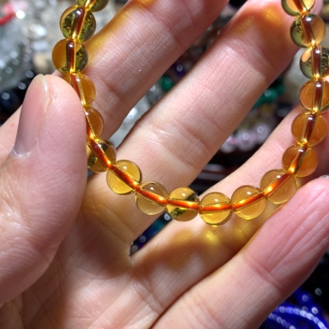 水晶手串未镶嵌7m手串