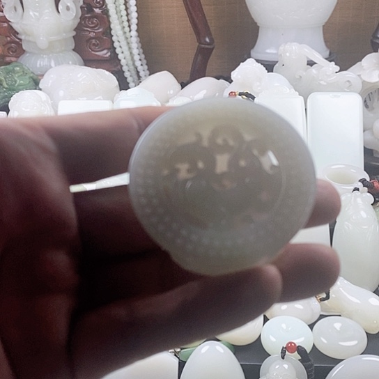 手链未镶嵌和田玉（白玉）