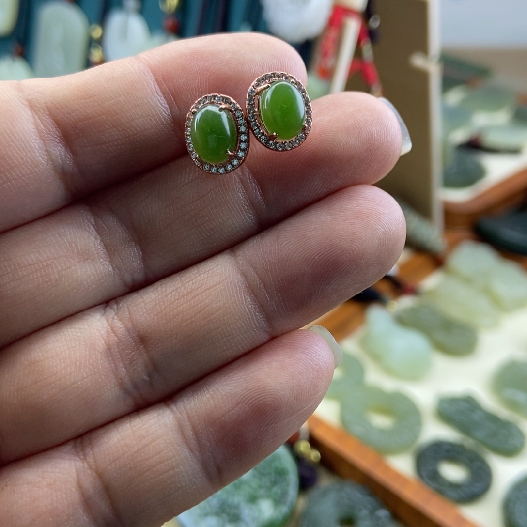 和田玉银S925镶嵌耳饰