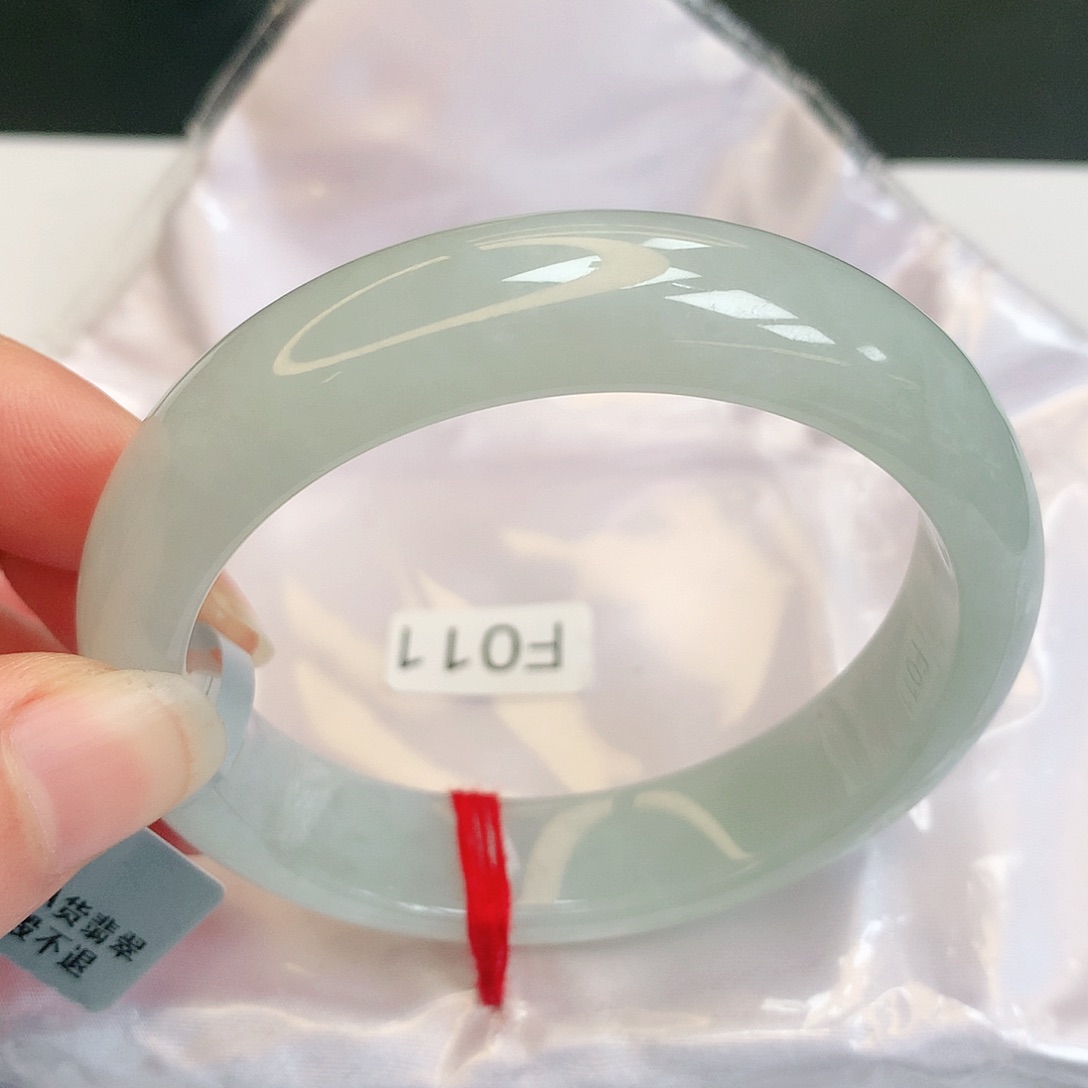 【闪购商品】翡翠手镯未镶嵌缅甸天然a货翡翠